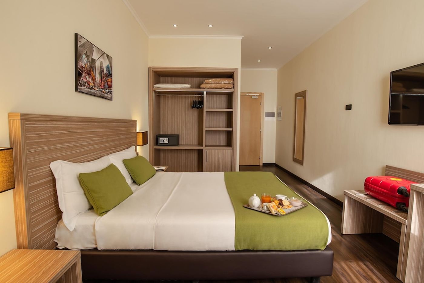expedia-3163658-26