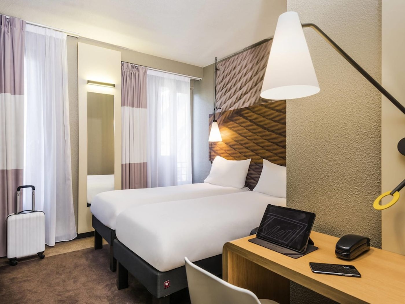 expedia-3159956-9