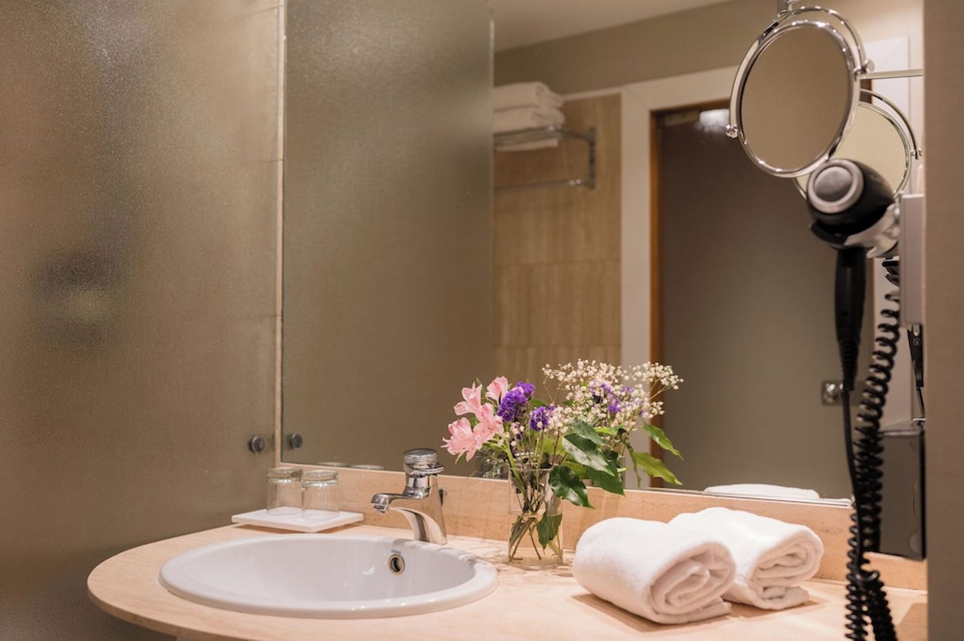 expedia-3159681-24