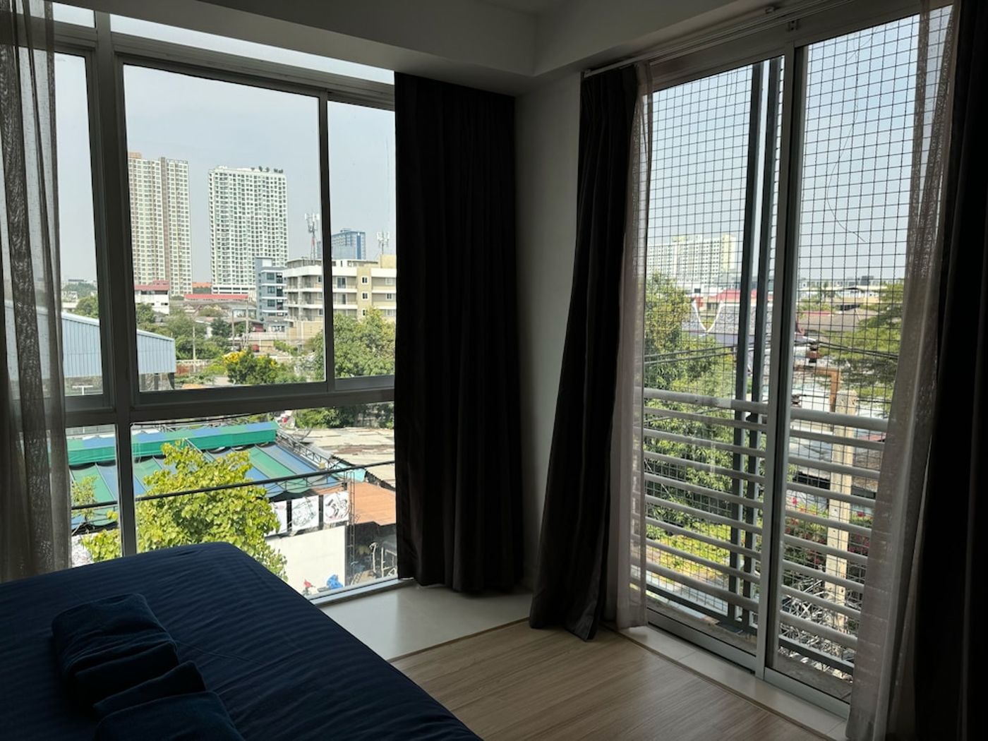 expedia-3162875-6
