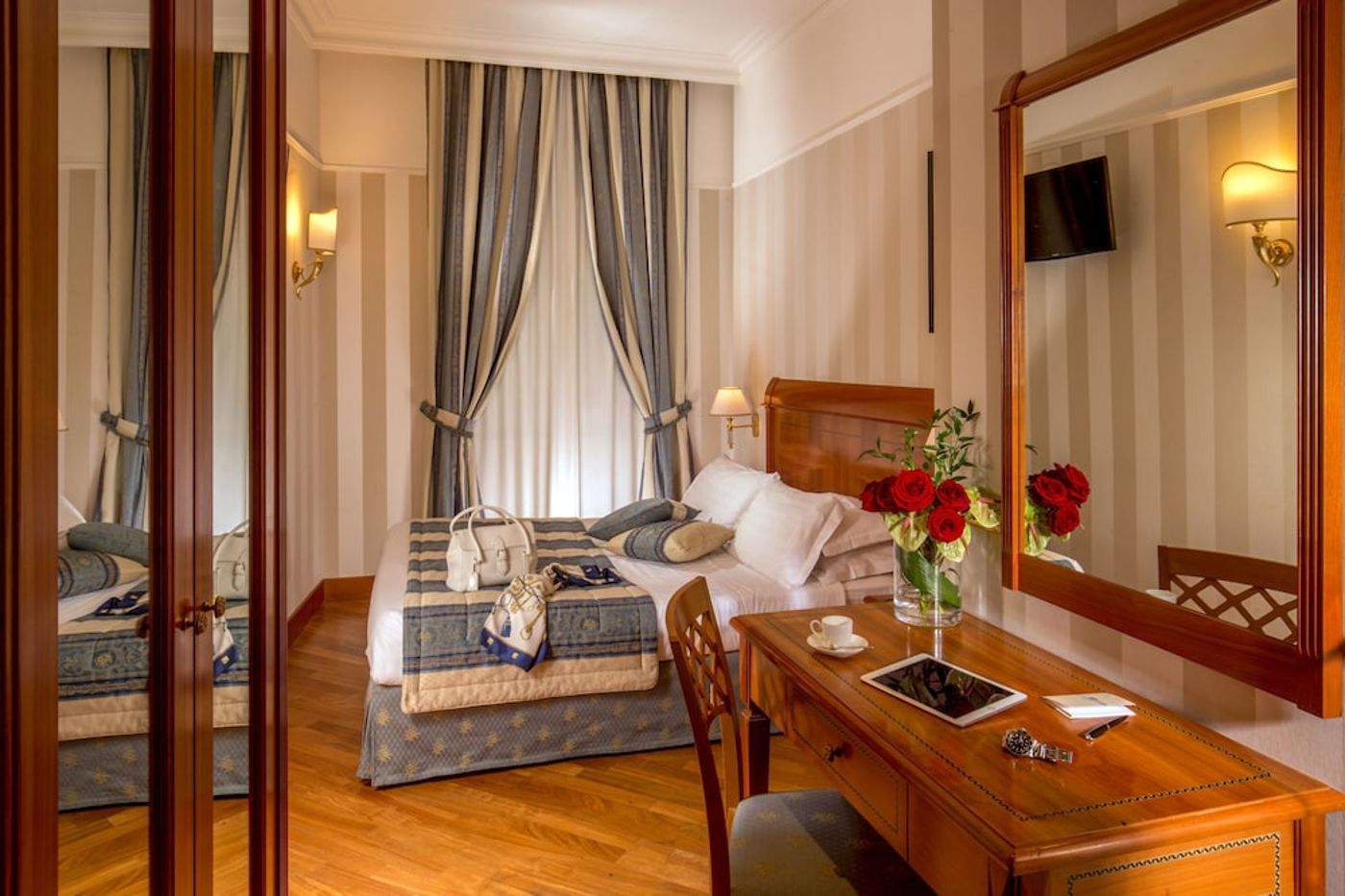 expedia-3163380-12