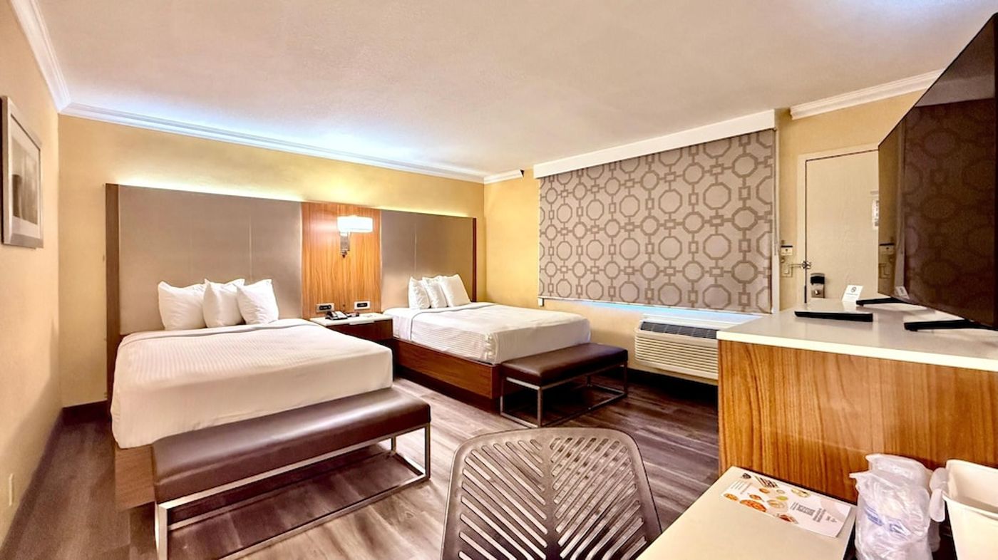 expedia-3159513-23
