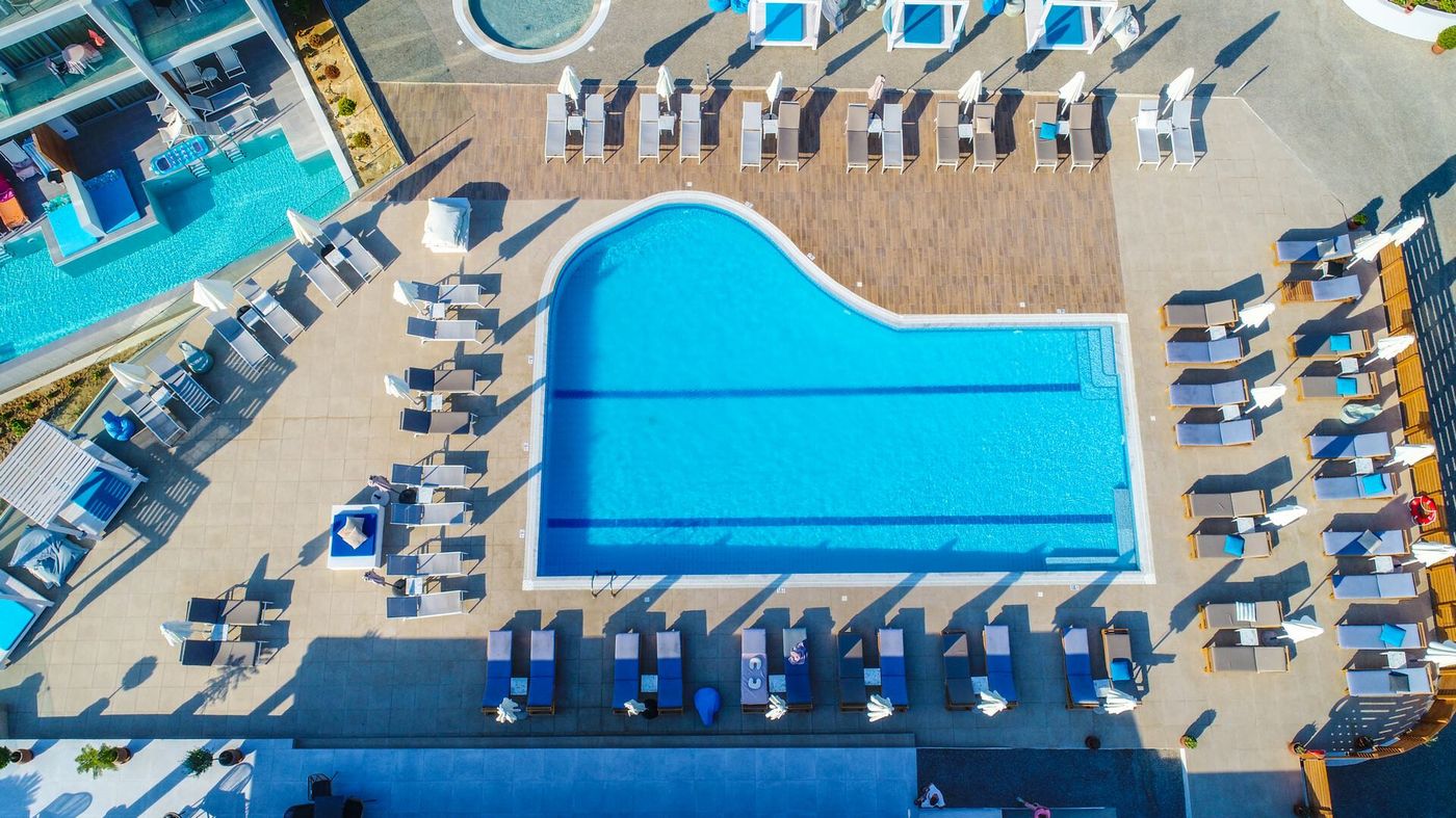 Harmony Crest Resort - Adults Only