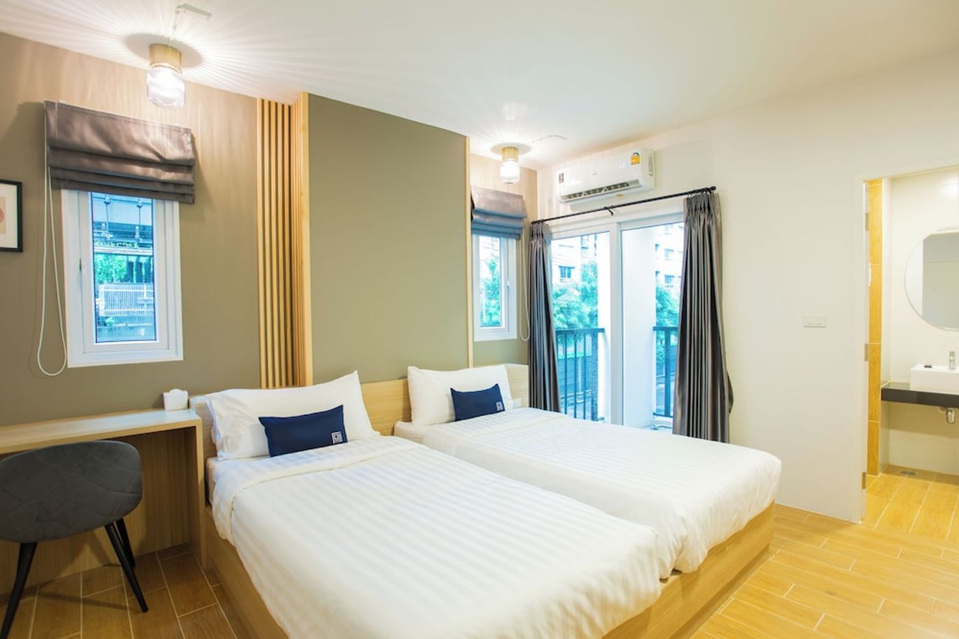 expedia-3159120-18