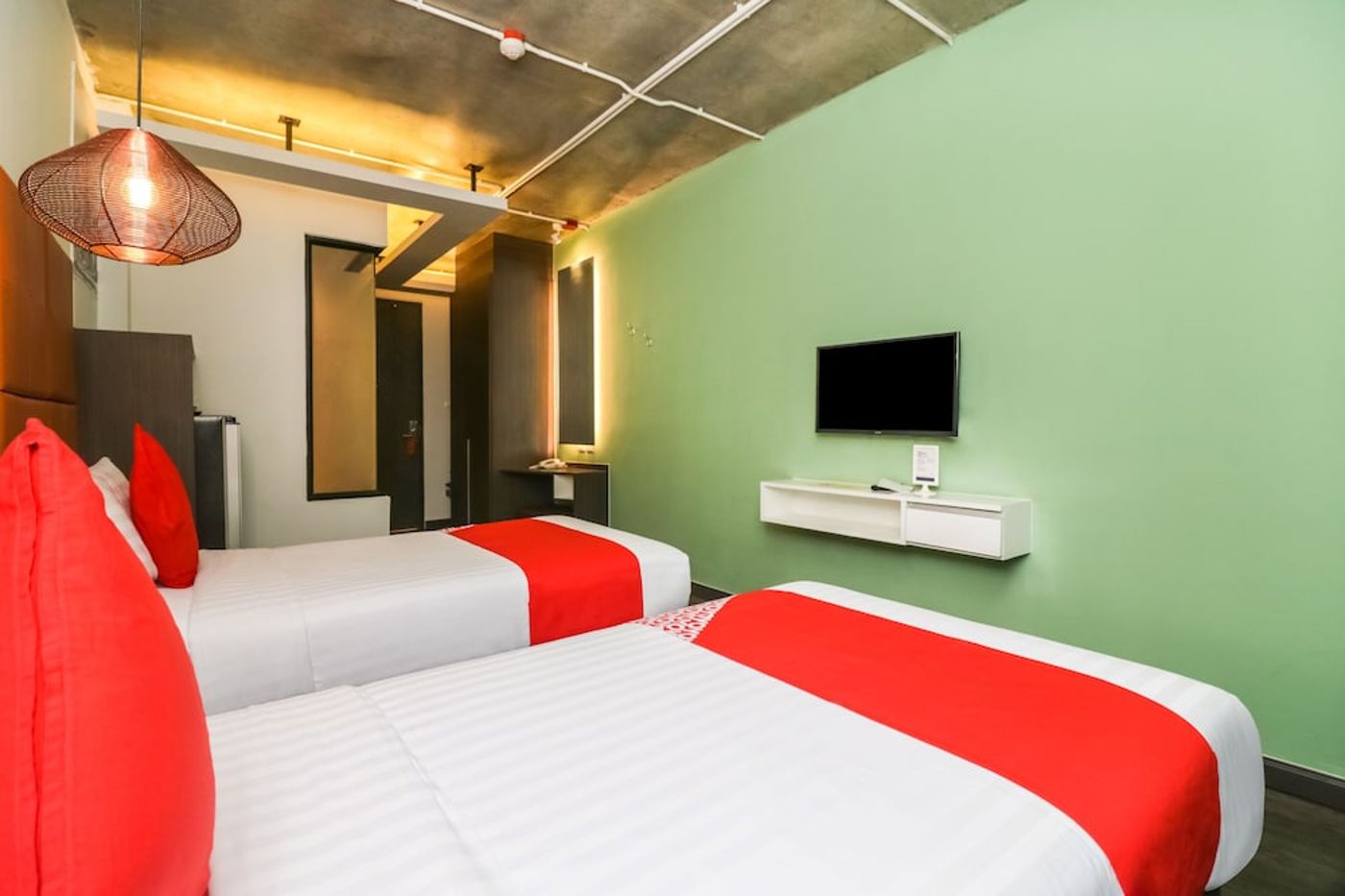 expedia-3162906-18