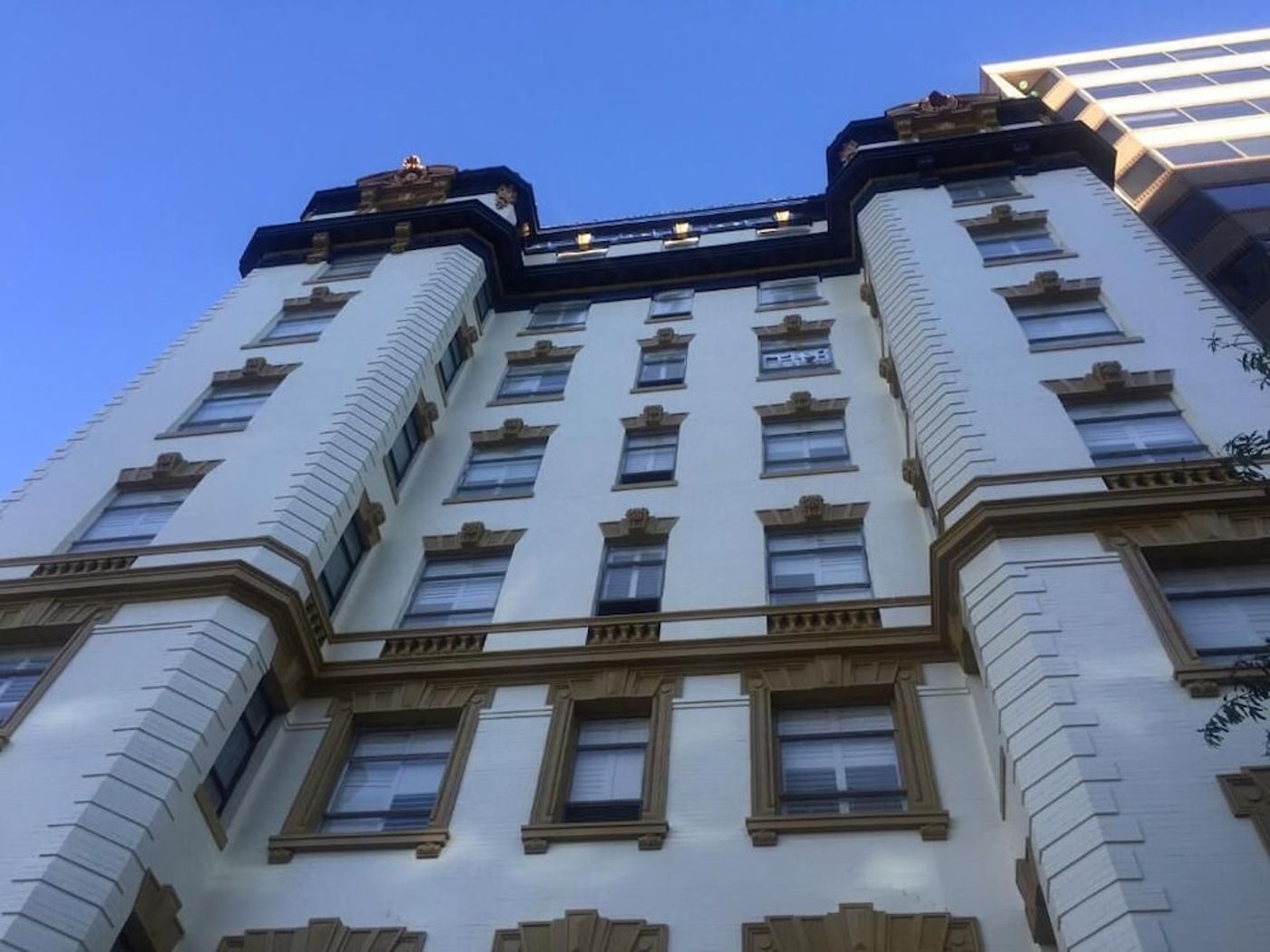 expedia-3159375-1
