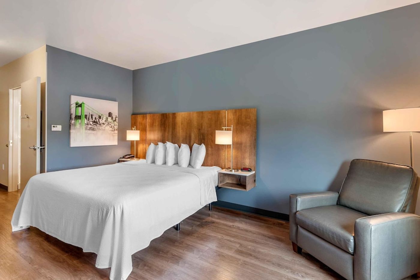 expedia-3159657-20