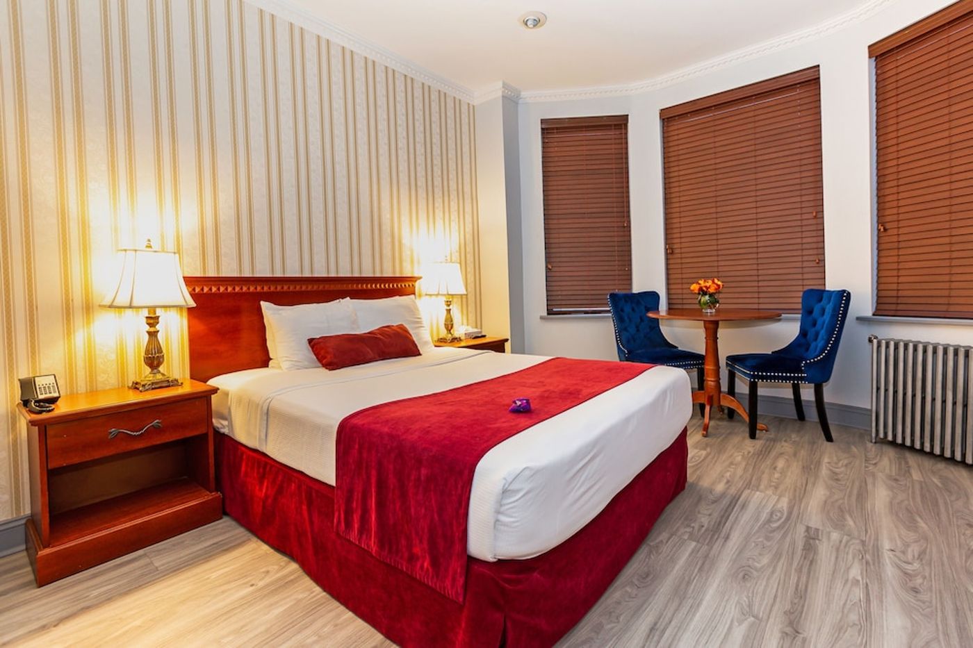 expedia-3157989-18