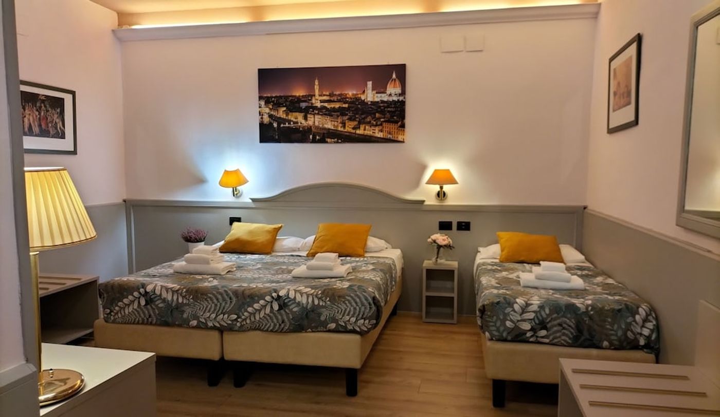 expedia-3165405-11