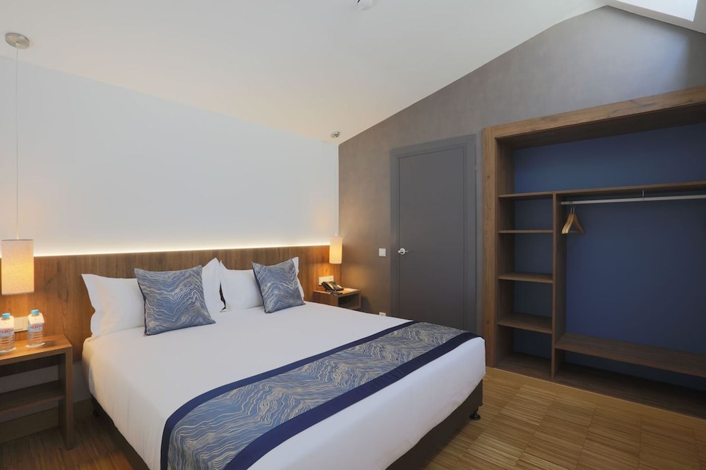 expedia-3165367-16