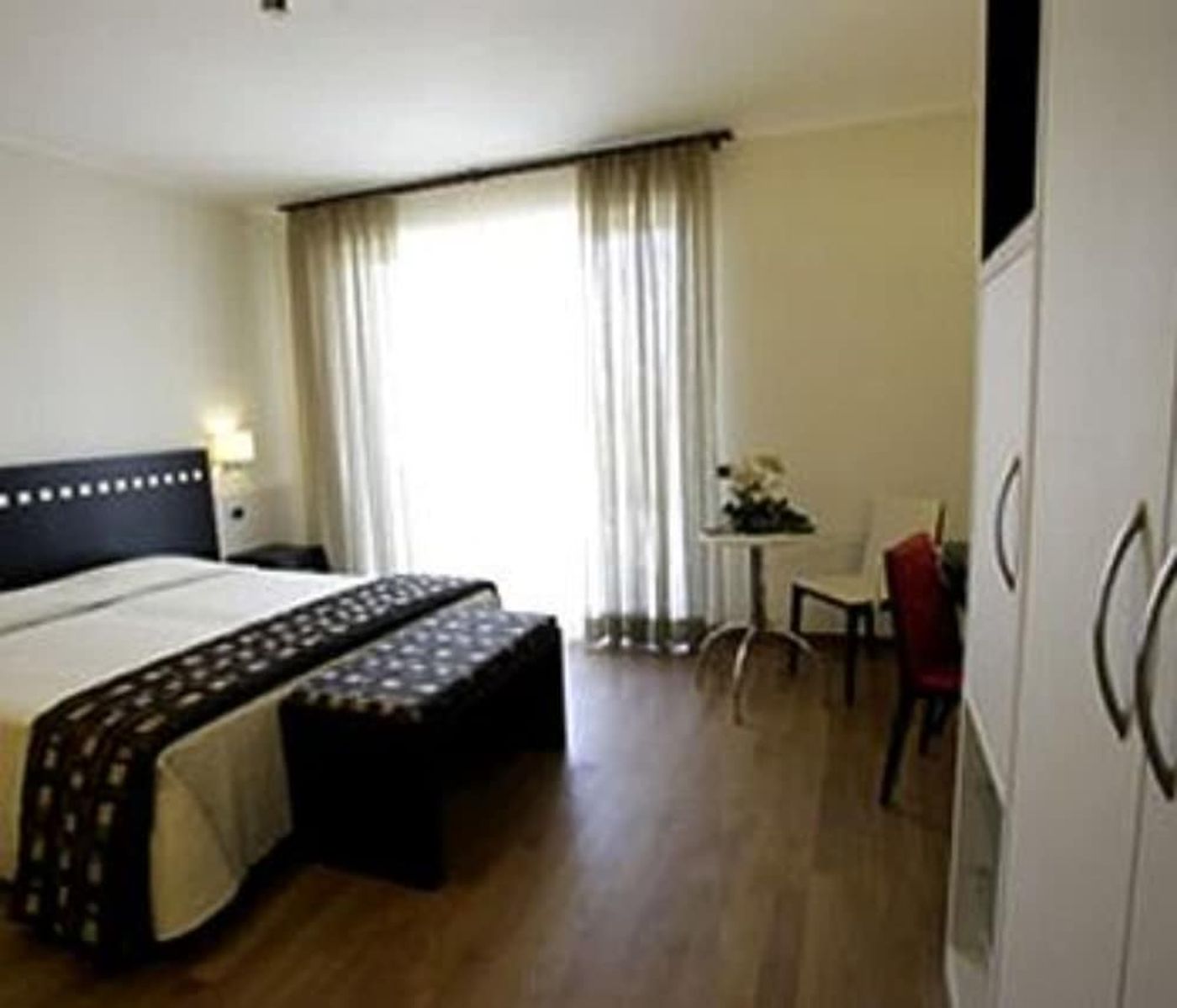 expedia-3162751-11