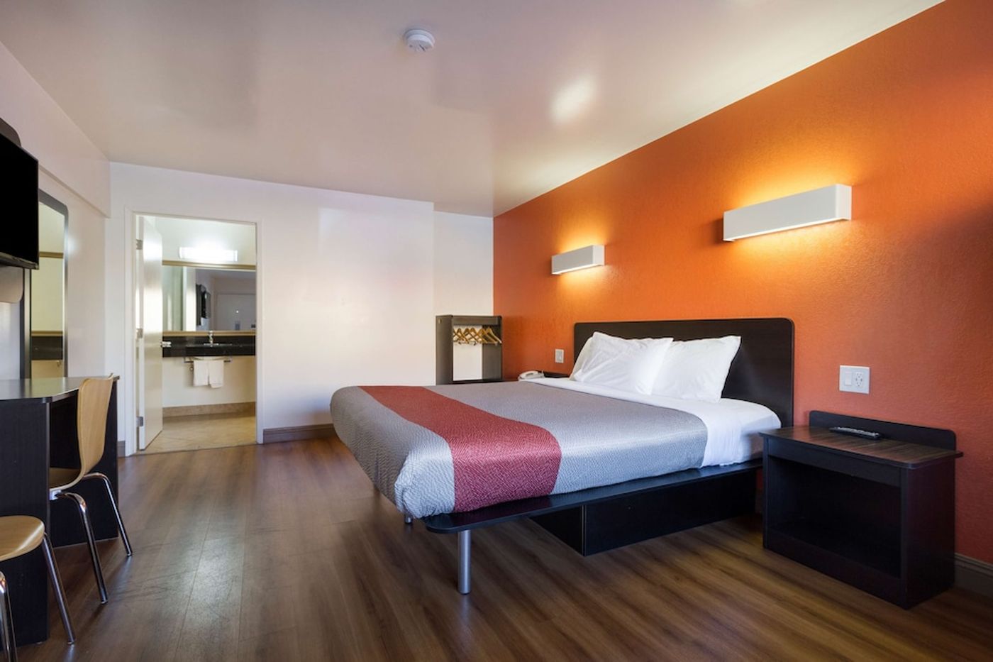 expedia-3158869-14