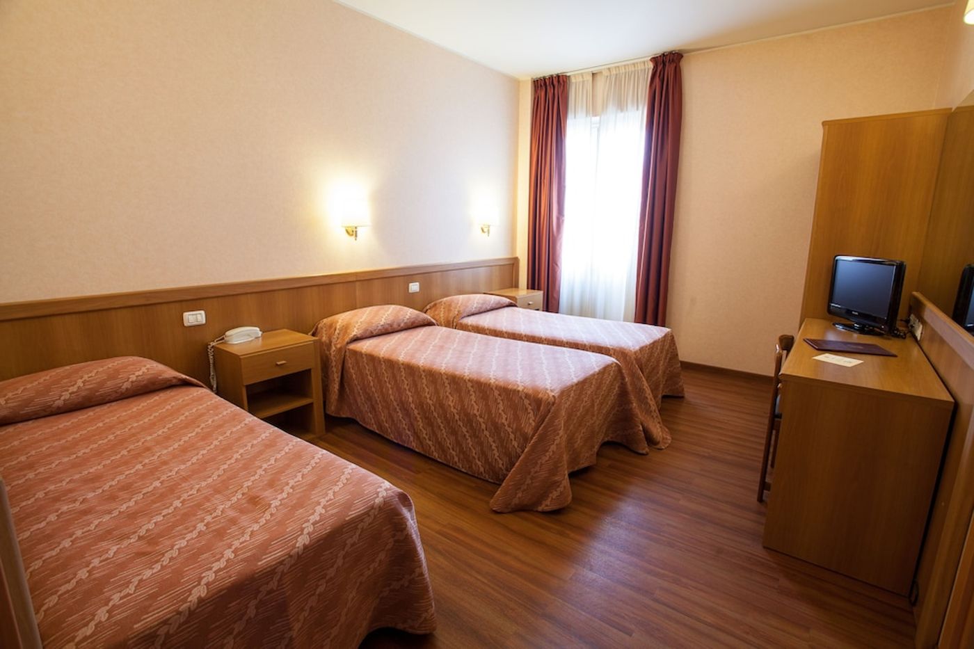 expedia-3163578-20