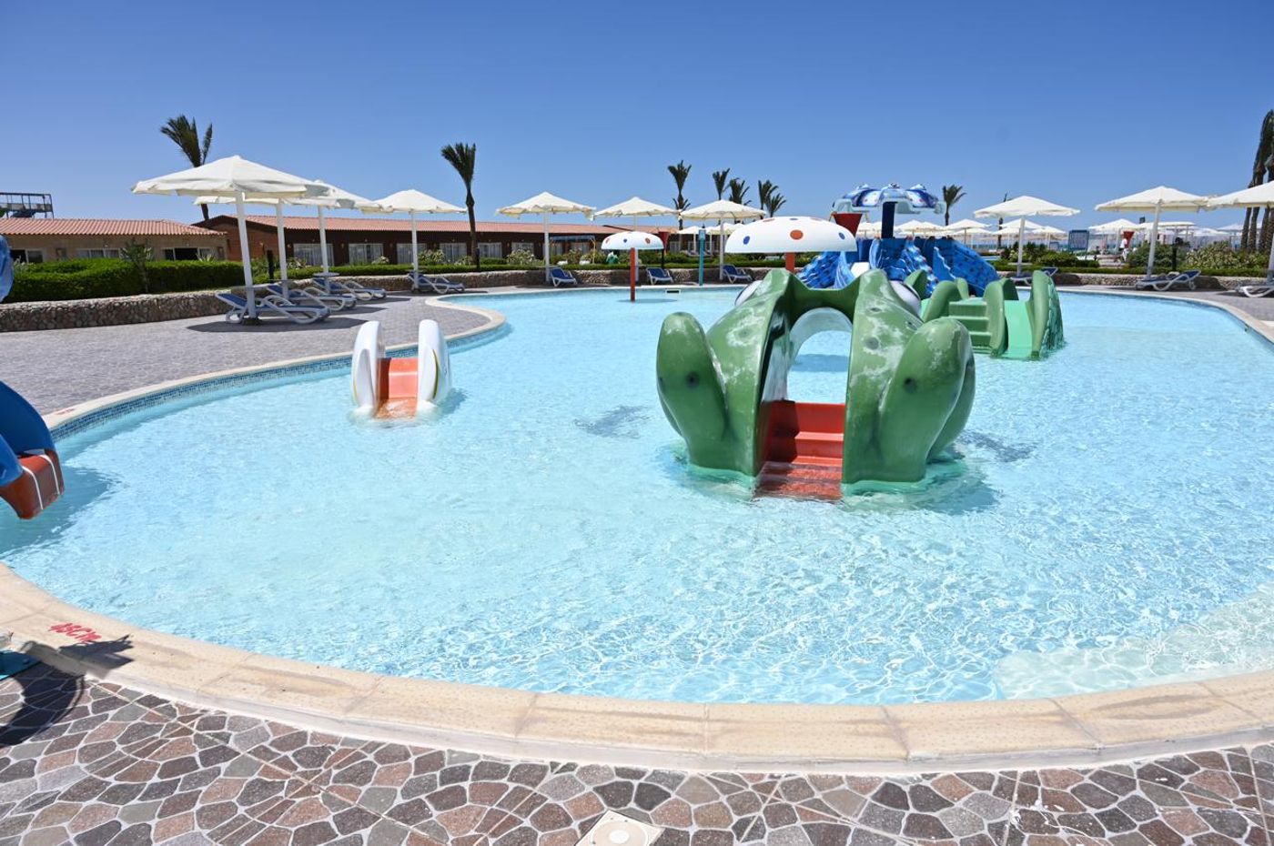 Serano Aqua Park Resort 18.09