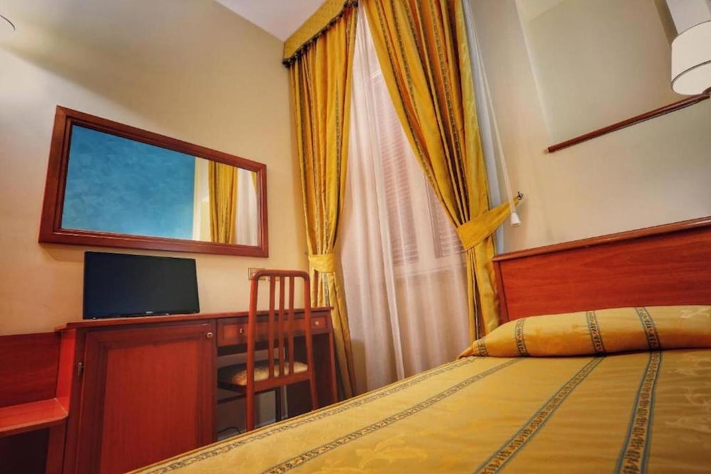 expedia-3163342-15