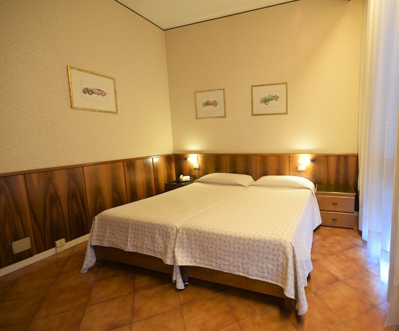 expedia-3161262-10