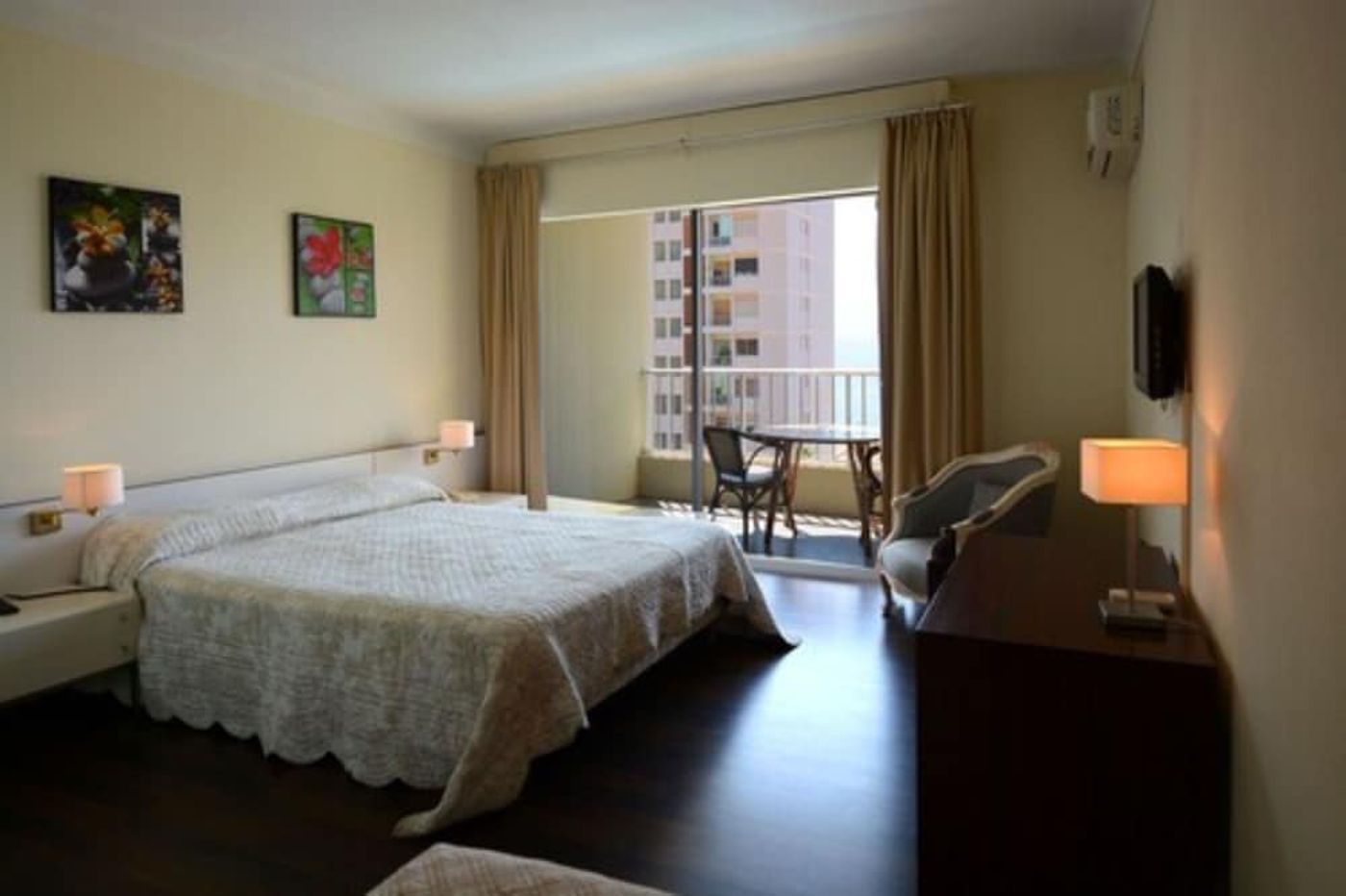 expedia-3157806-24