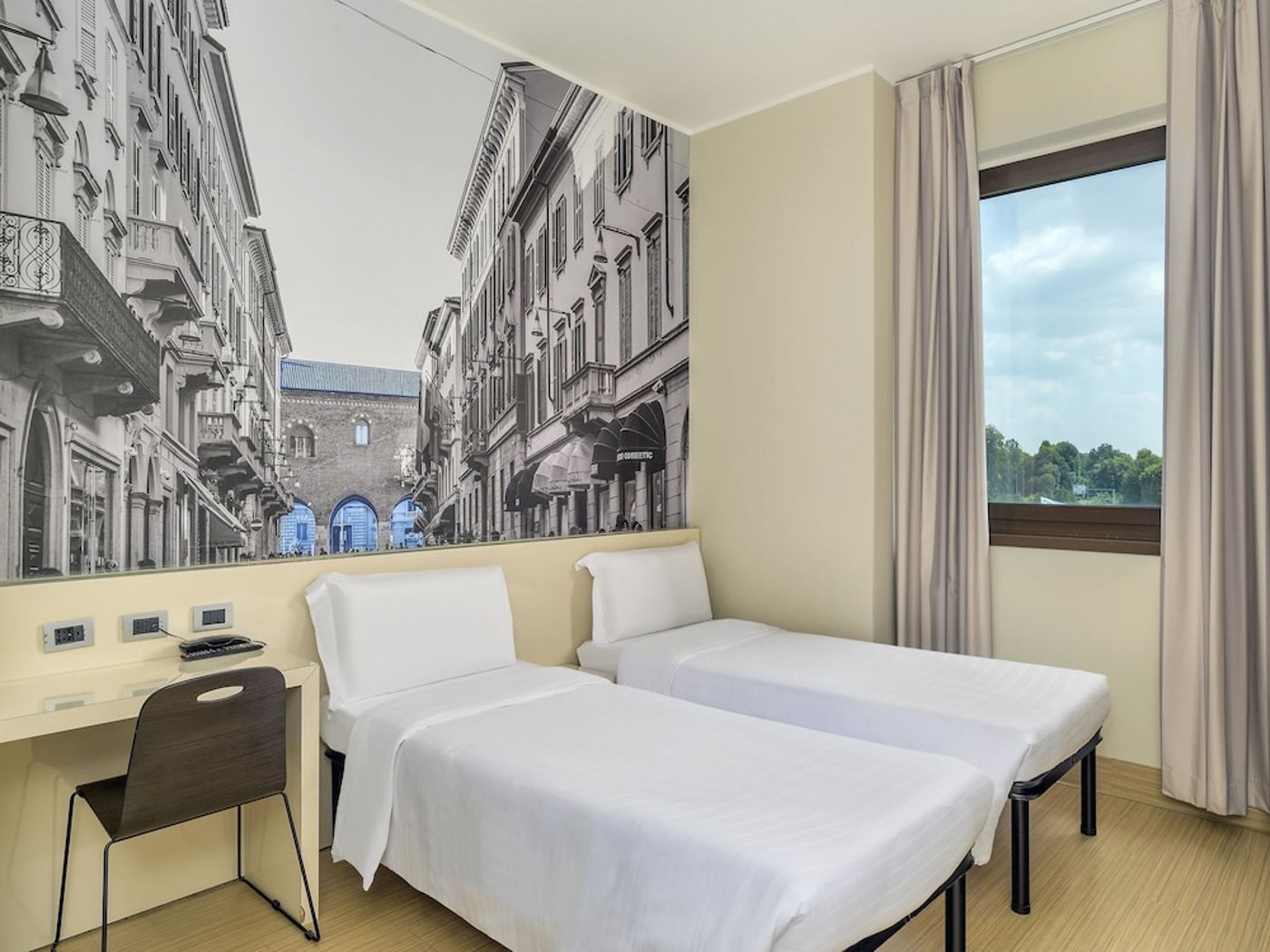 expedia-3163528-6
