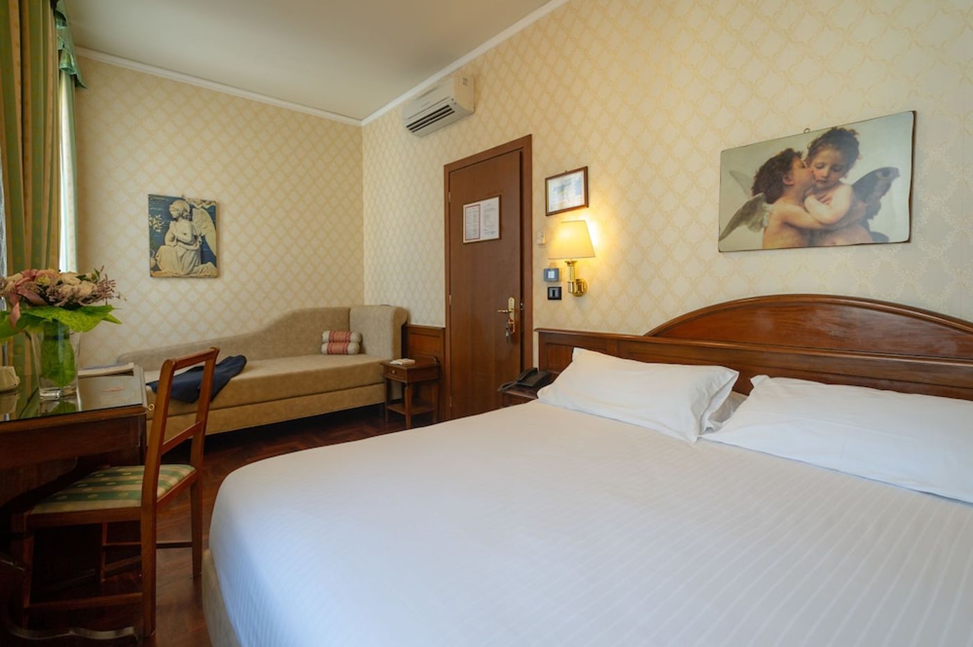expedia-3159356-22