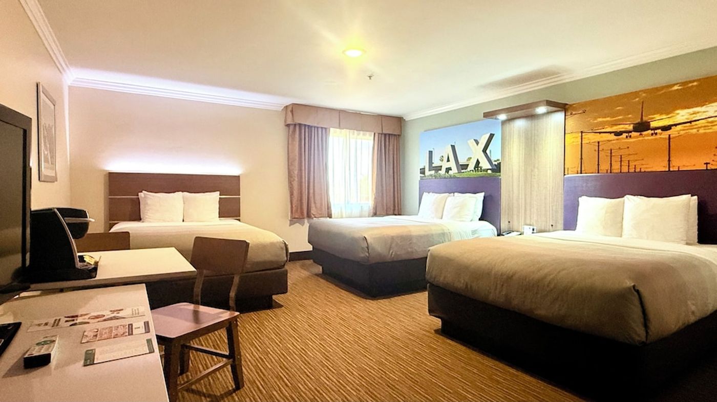 expedia-3159845-7