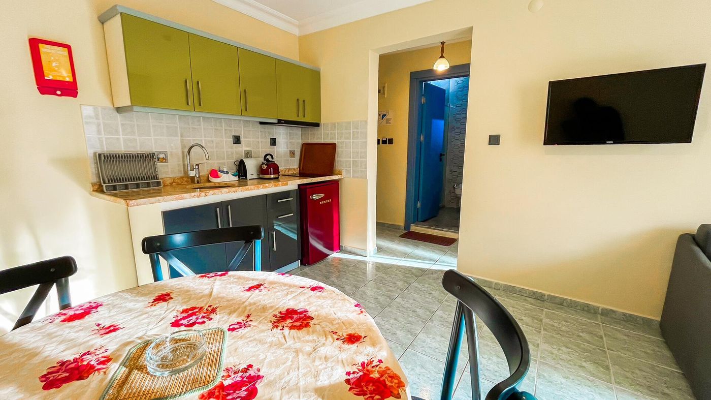 Ozlem Apartments 2
