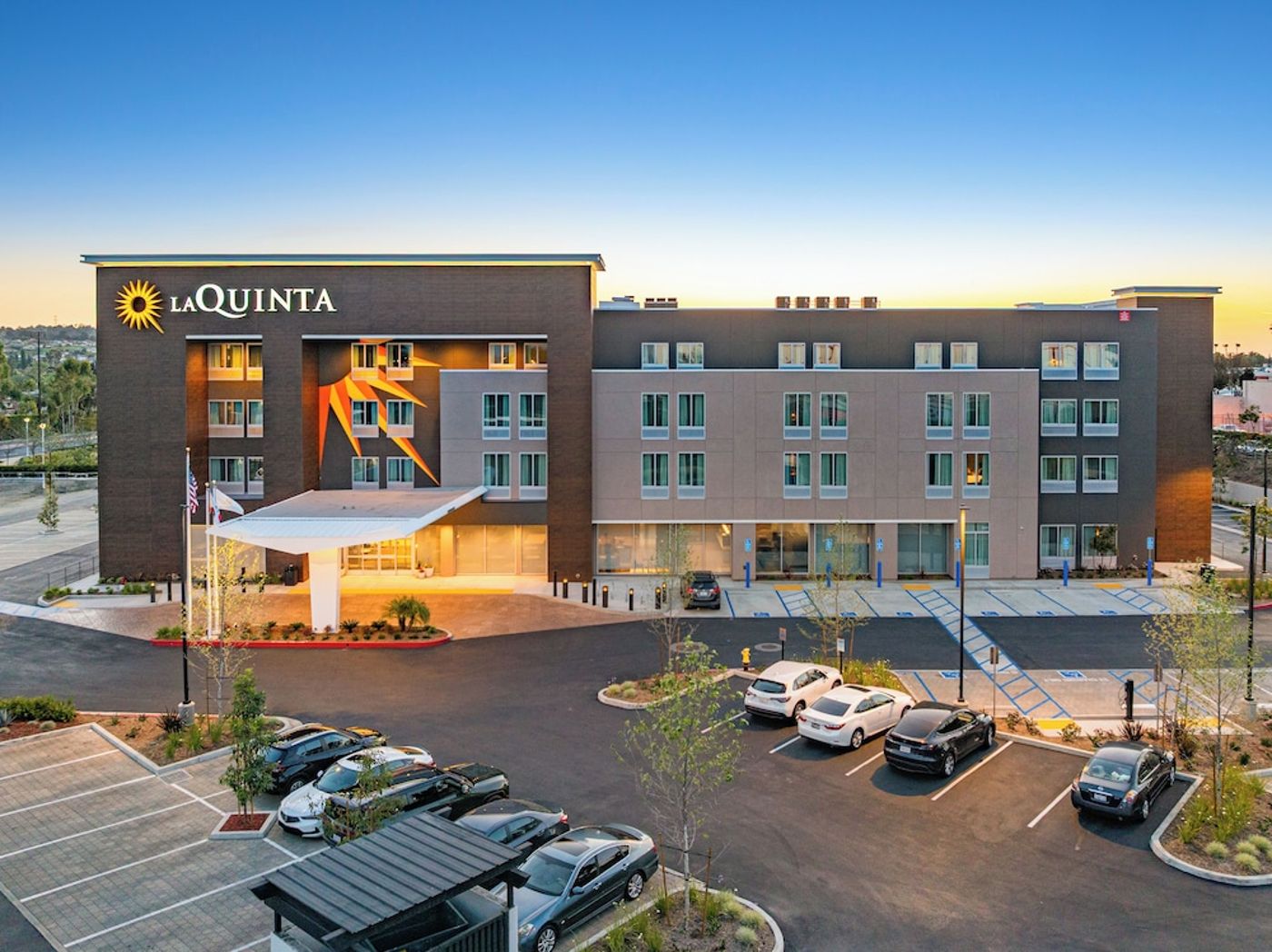 expedia-3166912-2