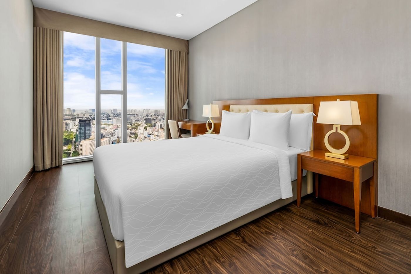 expedia-3159840-26