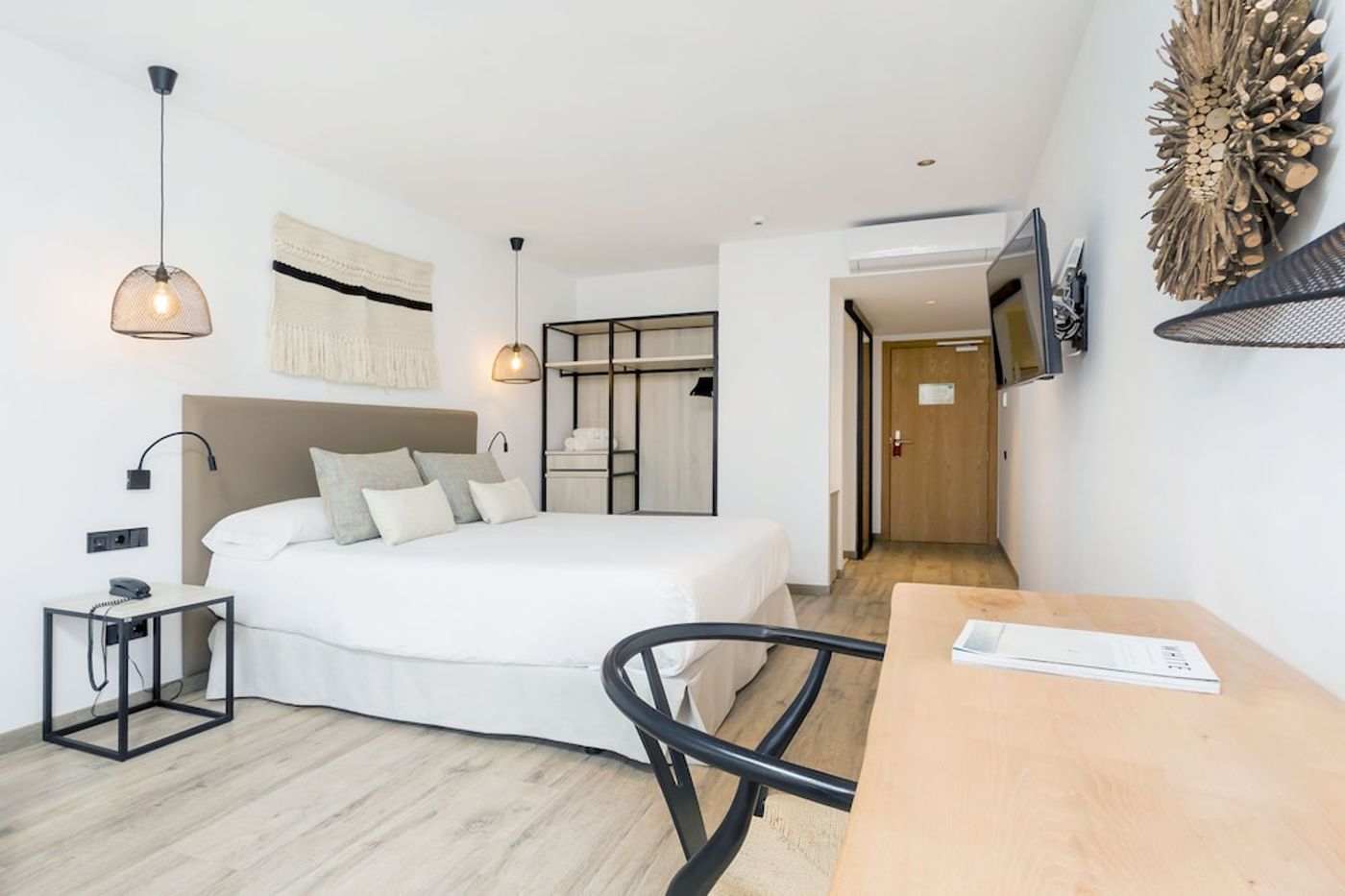 expedia-3166494-9