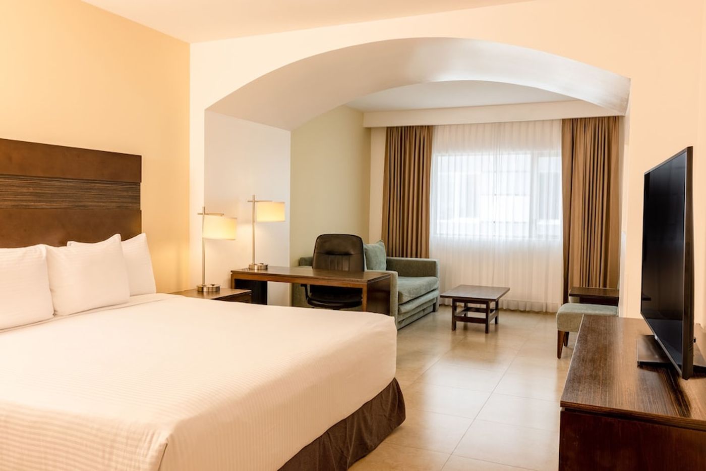 expedia-3166537-23