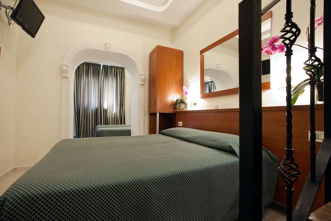expedia-3163384-19