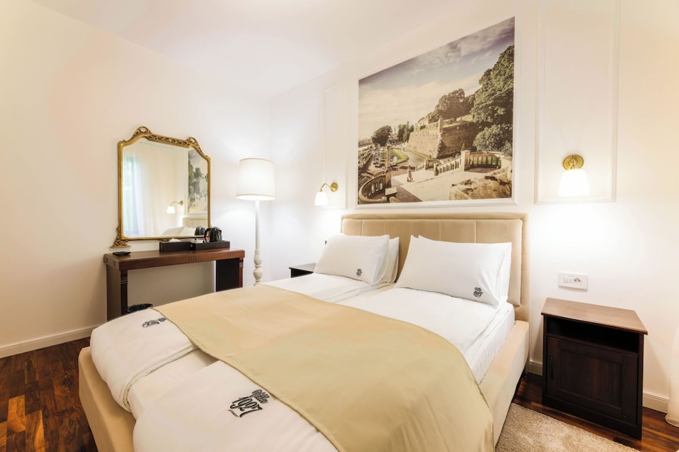 expedia-3164155-22