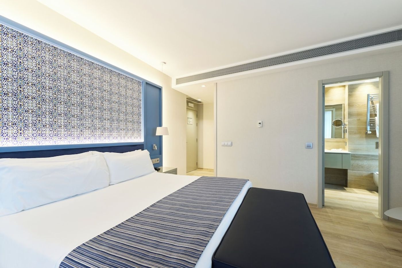 expedia-3157395-12