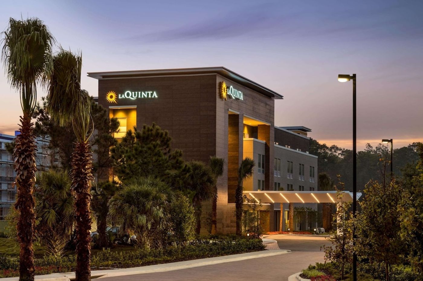 expedia-3166514-1