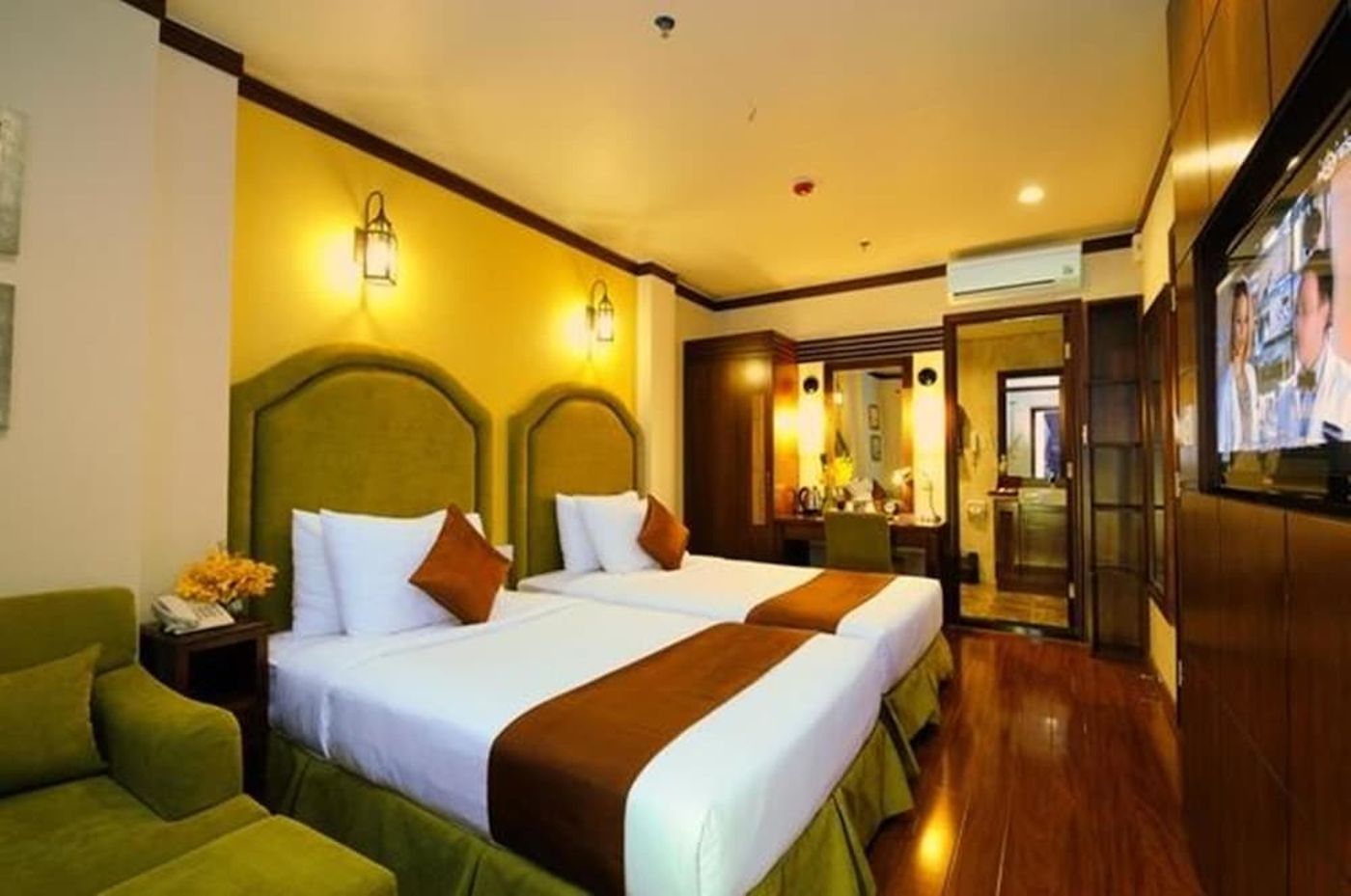 expedia-3163172-14