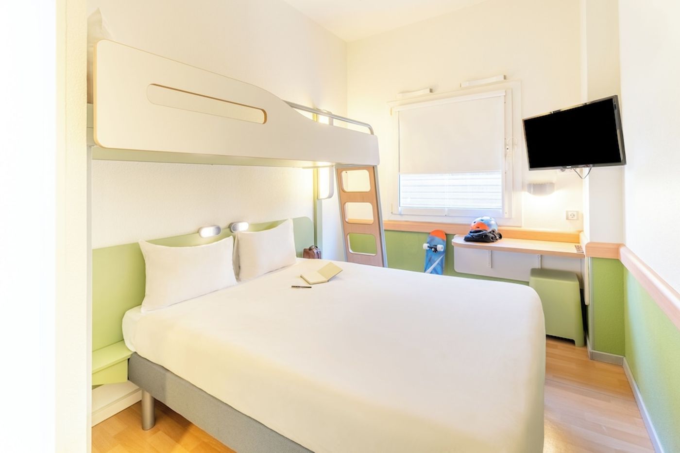 expedia-3163191-1