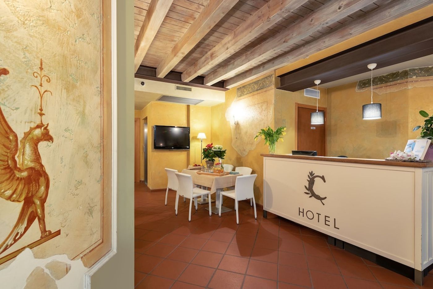 expedia-3162755-5