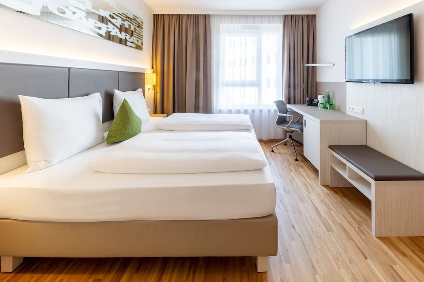 expedia-3156423-40