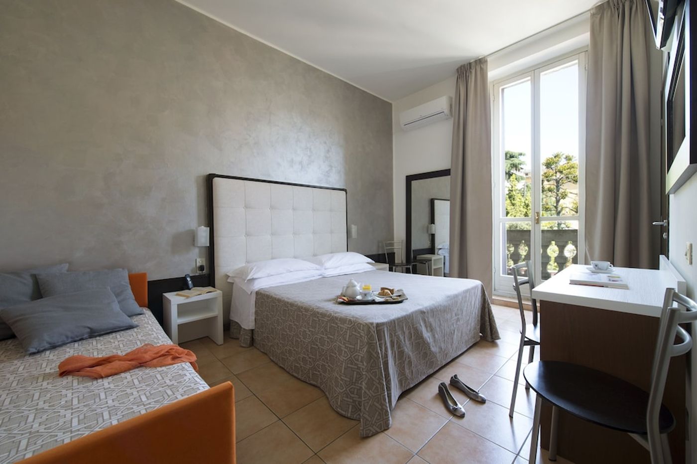 expedia-3163597-9