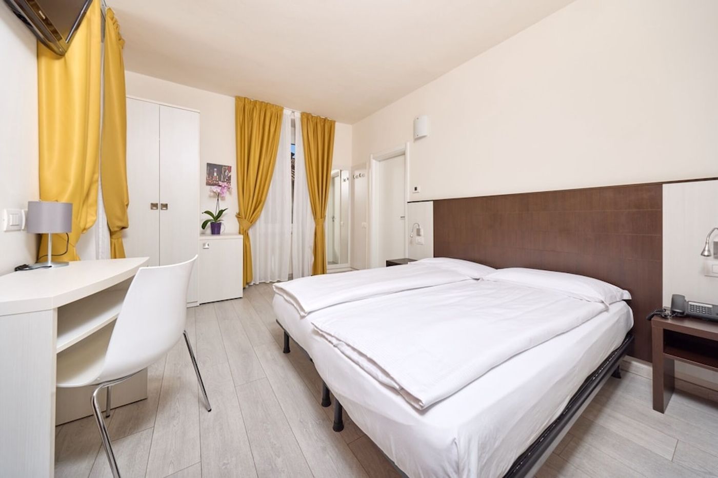 expedia-3166775-30