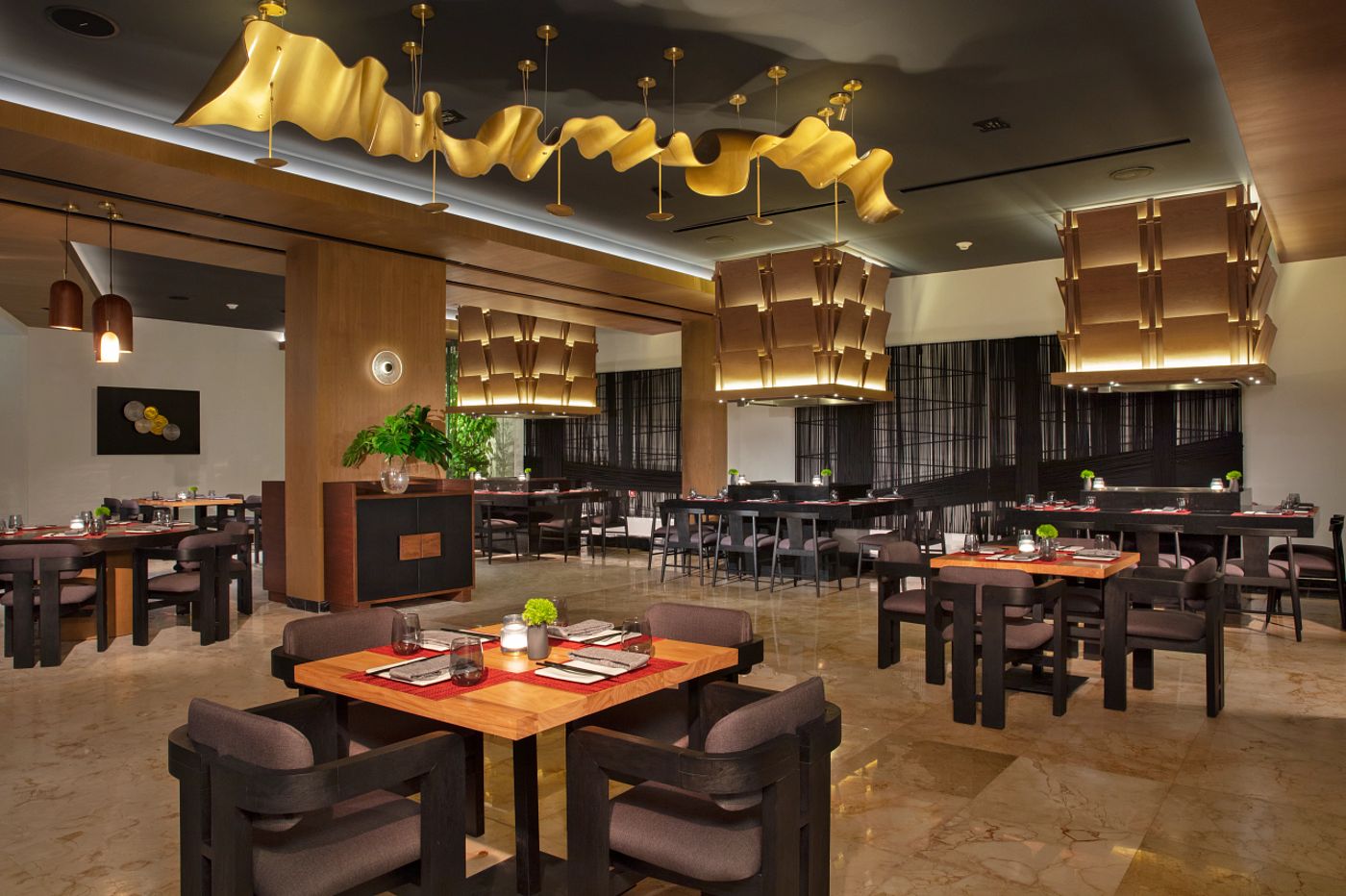 Dreams Sands Cancun Resort & Spa 27.08