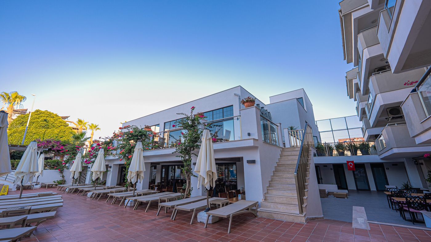 Begonville Hotel