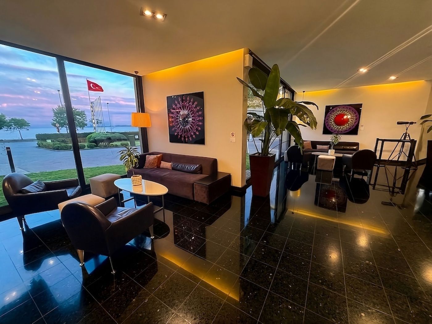 expedia-3161844-6