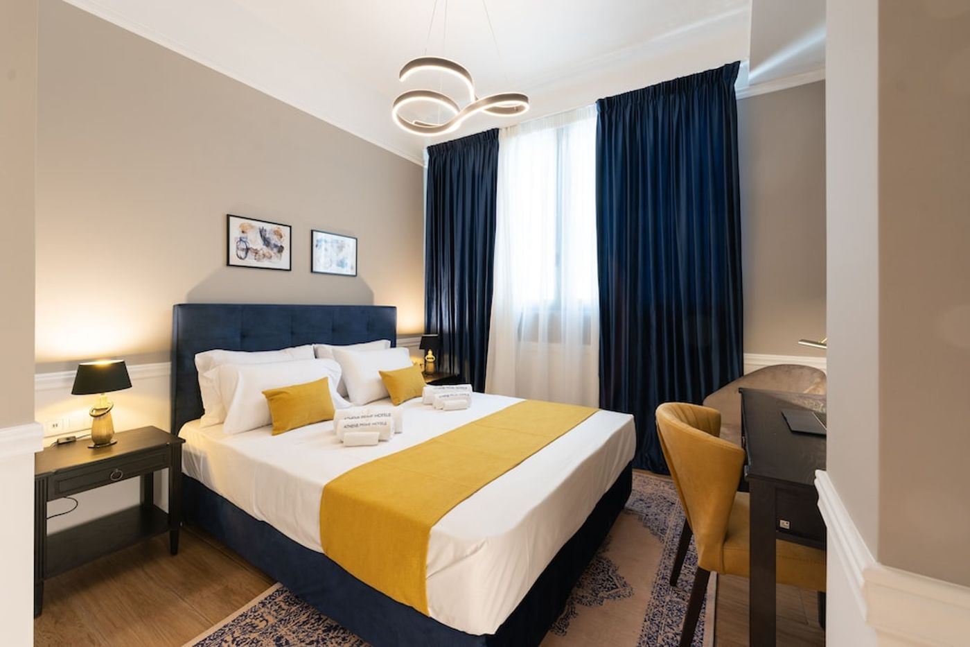 expedia-3165797-3