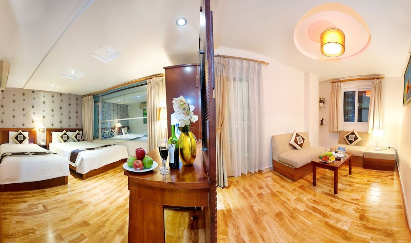 expedia-3163125-9