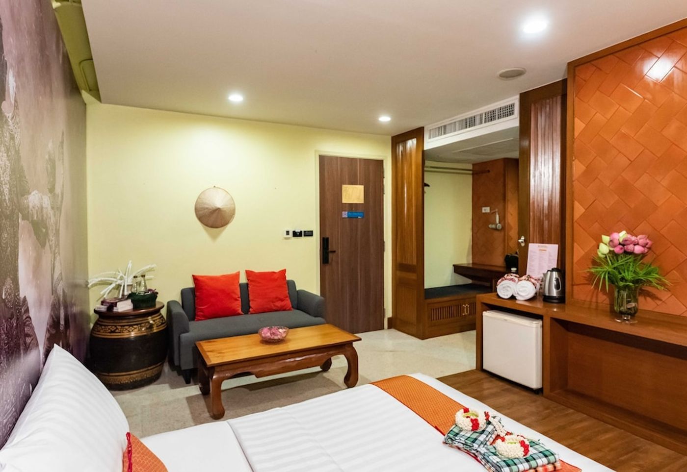 expedia-3162856-14