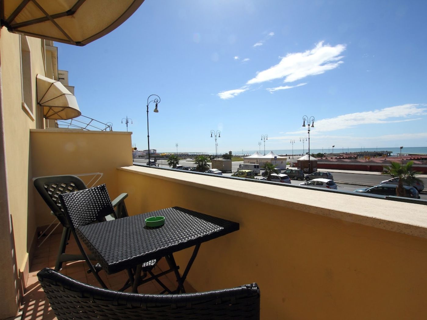 expedia-3163633-4