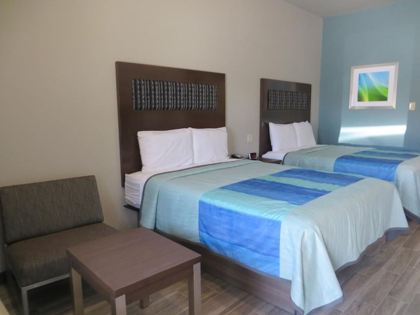 expedia-3160760-6