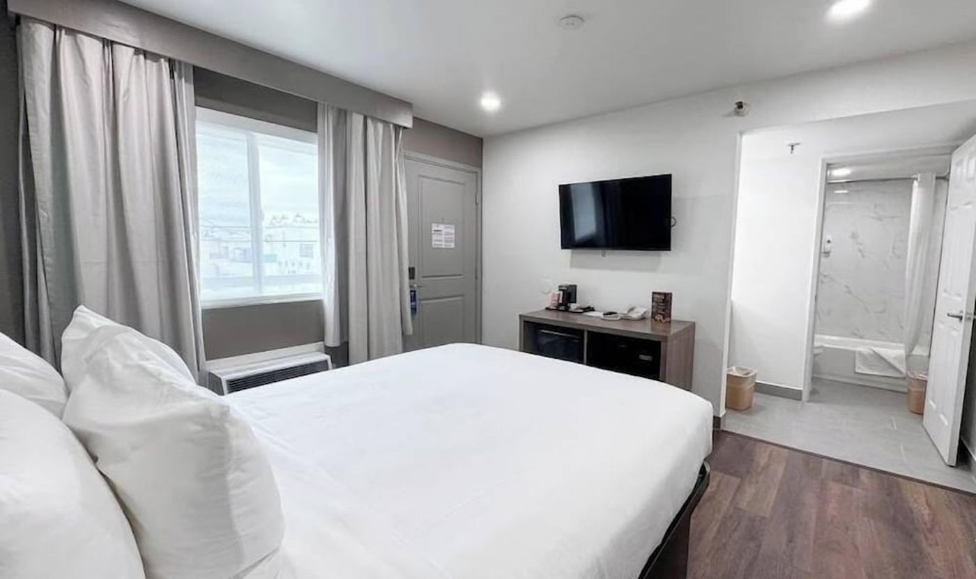 expedia-3158923-27