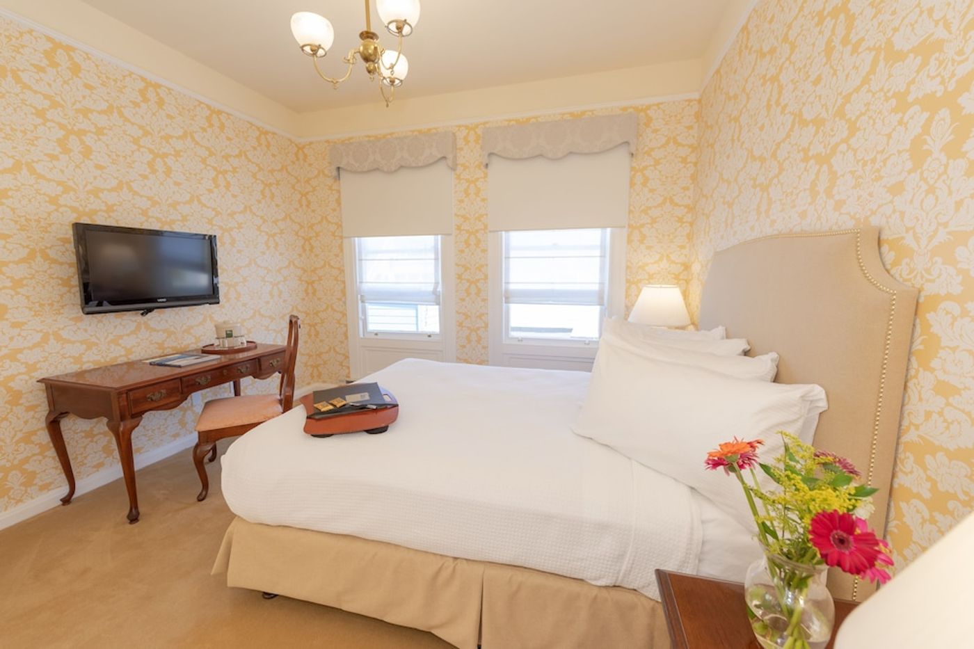expedia-3159620-6
