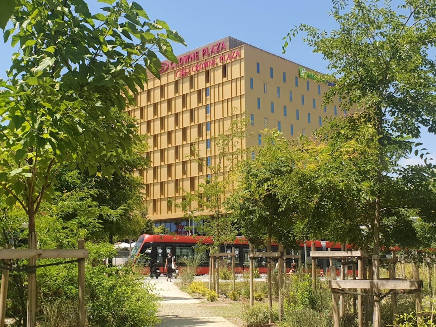 expedia-3166827-11